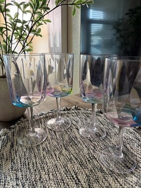 Iridescent Colored plastic Stemmed Wine Glasses - Set of 4